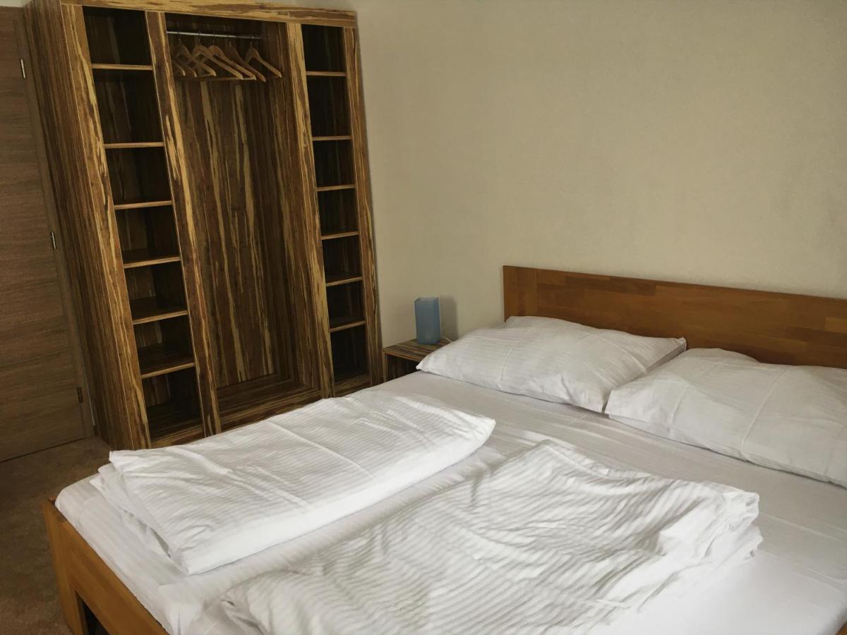 Kovářská Apartments Villa Viola מראה חיצוני תמונה