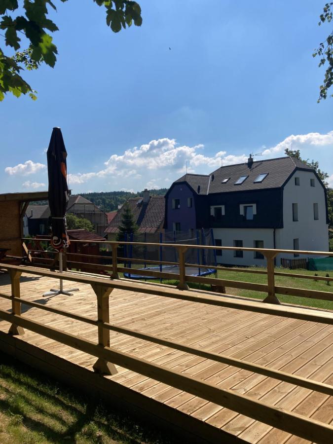 Kovářská Apartments Villa Viola מראה חיצוני תמונה
