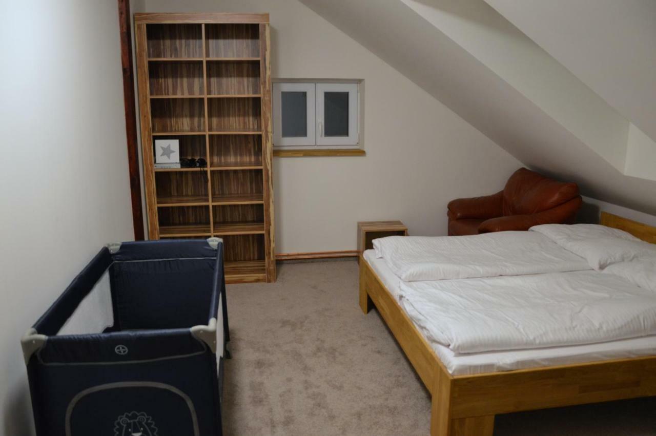 Kovářská Apartments Villa Viola מראה חיצוני תמונה