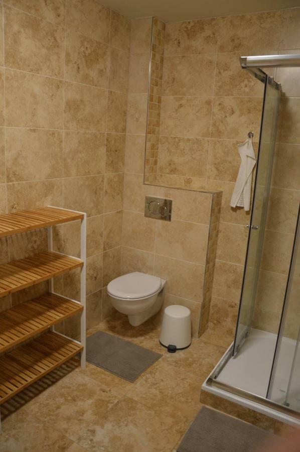 Kovářská Apartments Villa Viola מראה חיצוני תמונה