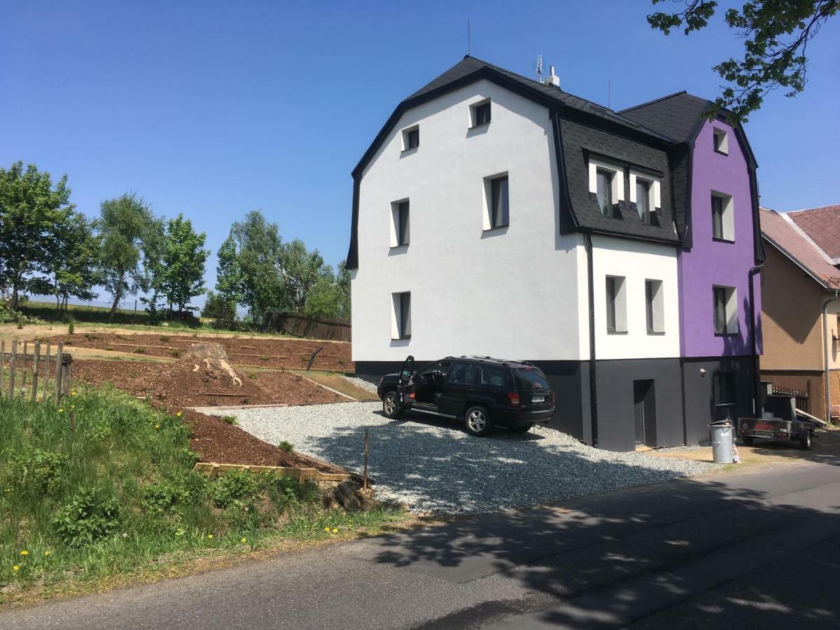 Kovářská Apartments Villa Viola מראה חיצוני תמונה